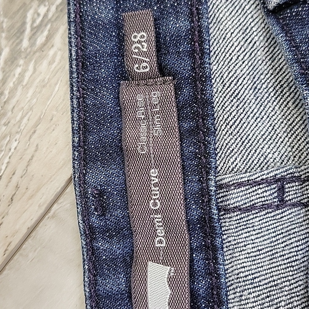 Levi's Demi Curve Classic Rise Slim Leg Size 6/28 - Picture 4 of 5